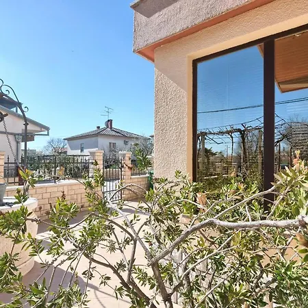 Andrea Del Mar Apartment *