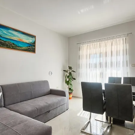 Andrea Del Mar Apartament