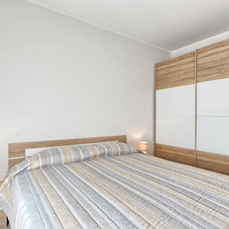 Apartment Andrea Del Mar Pula